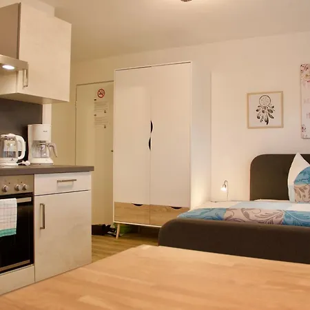 Herzog Wolfgang Studios- Zentral, Modern, Freundlich Zweibrücken Buitenkant foto