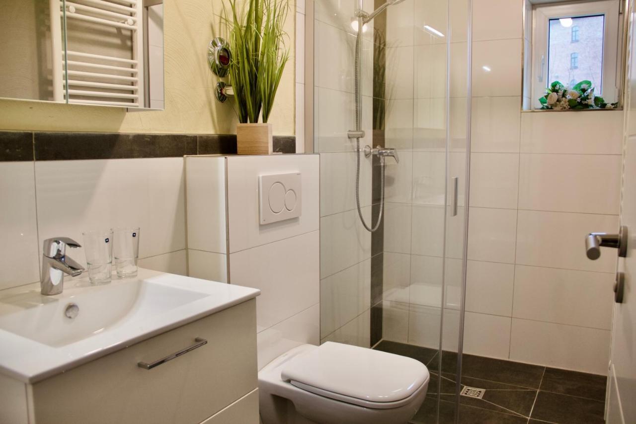 Herzog Wolfgang Studios- Zentral, Modern, Freundlich Apartment Zweibruecken